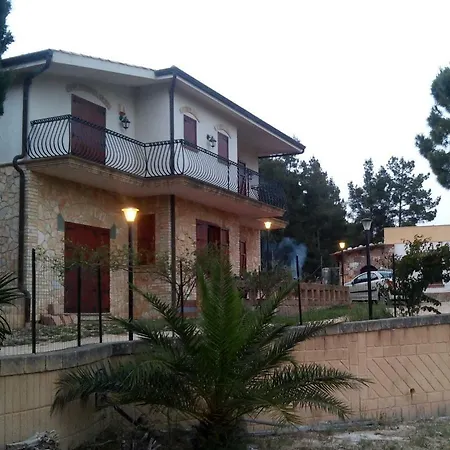 Il Ficodindia Hotel *