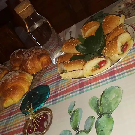 Il Ficodindia Hotel *